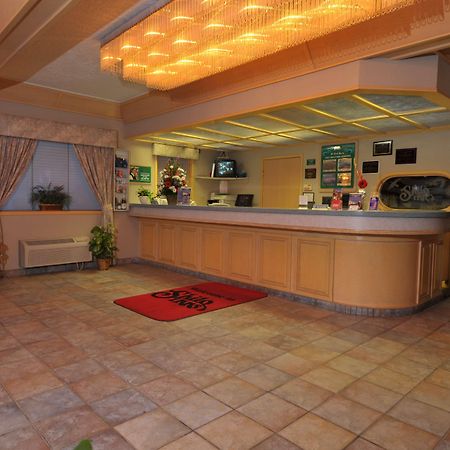 Shilo Inn Suites Hotel - Nampa Suites Interior photo